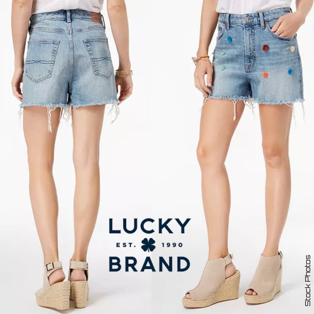 NWOT LUCKY BRAND “Lucky Pins” Denim Pom-Pom High-Rise Shorts (2/26) - Picture 3 of 17